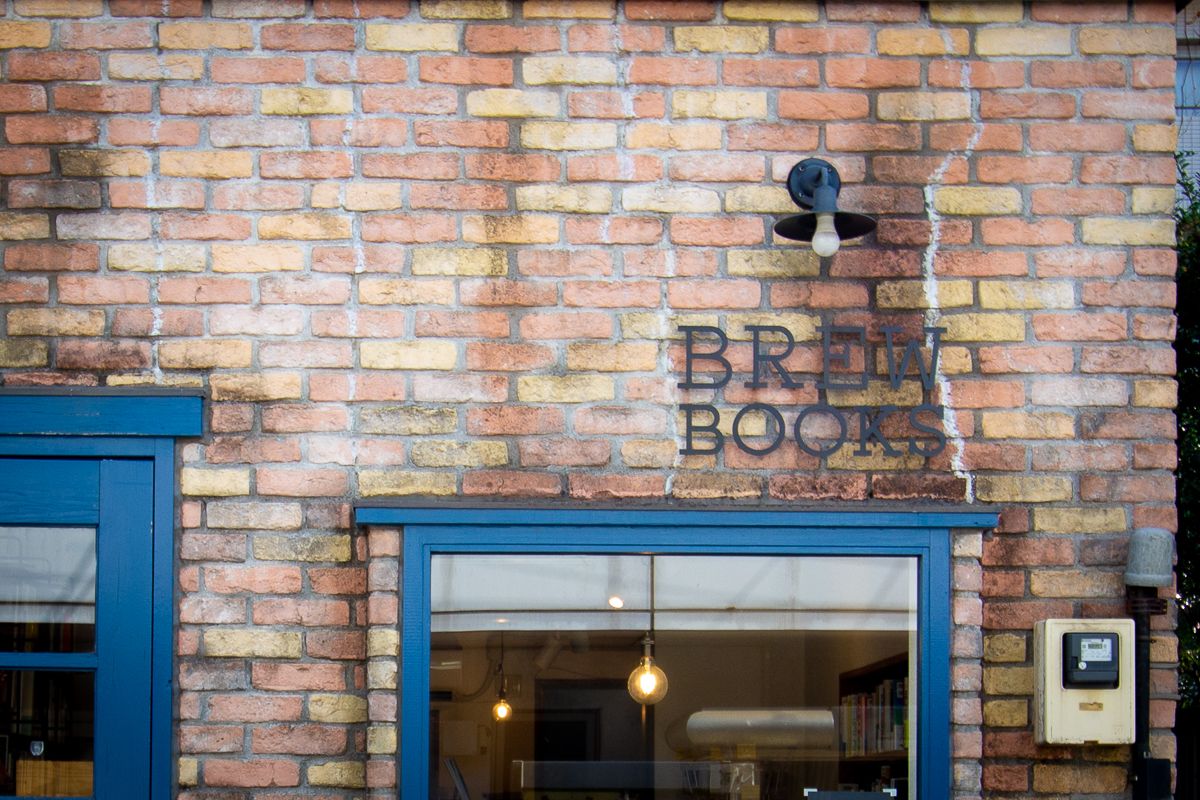 BREWBOOKSインタビュー｜ひとりで手に負える範囲で何かをつくる | 本の